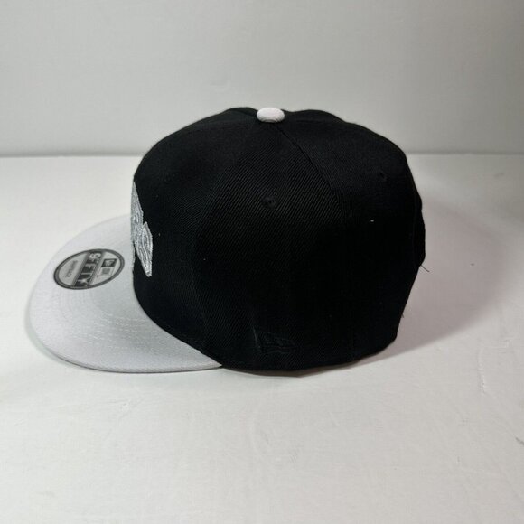 New Era Las Vegas Raiders NFL 9FIFTY  Snapback Cap Hat NWT Flat Brim - Picture 3 of 7